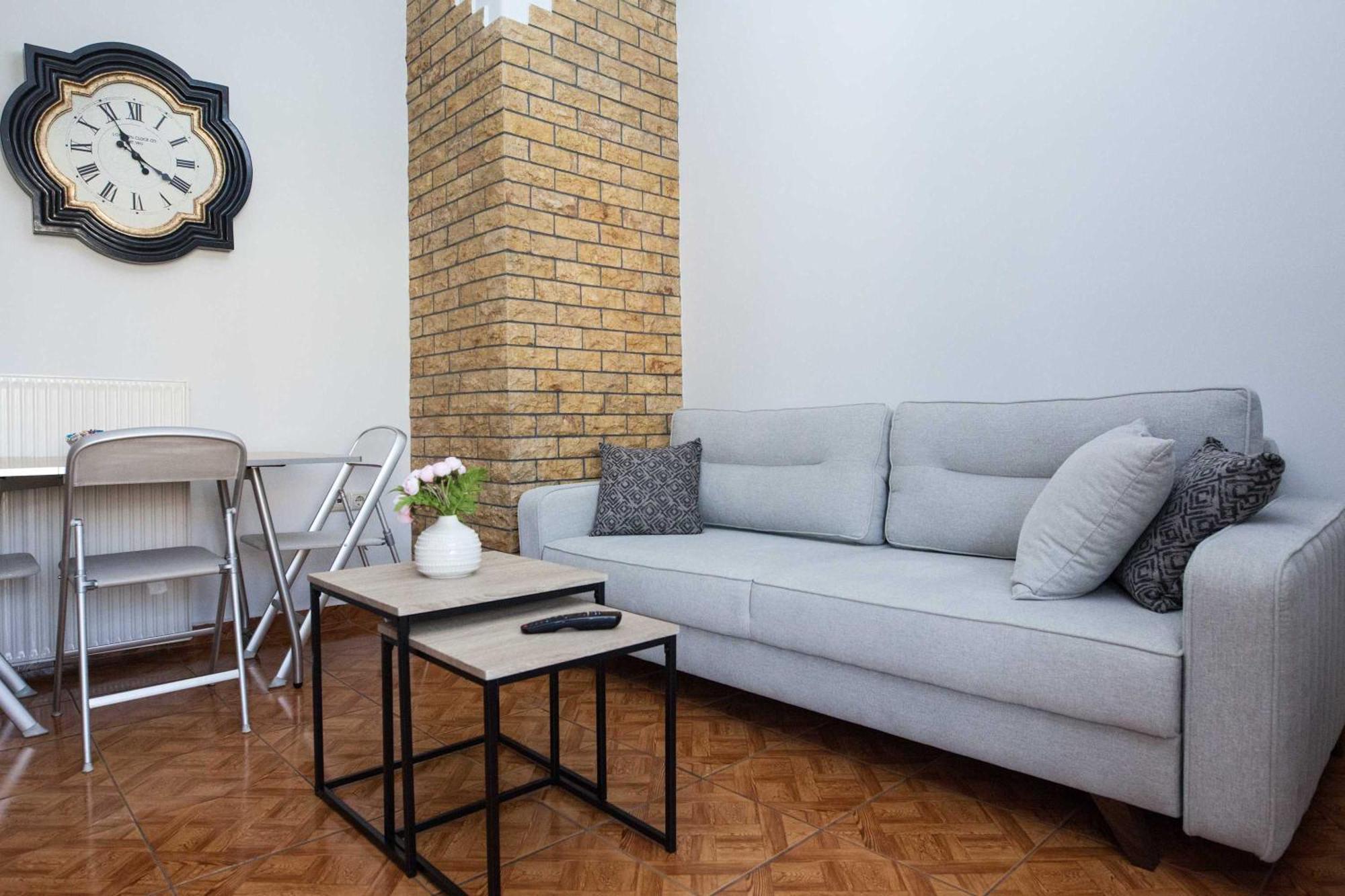 Central 2 Bd Apt With Balcony By Monastiraki Athena Bagian luar foto